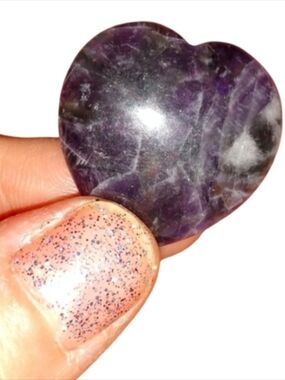Purple Amethyst Heart Stone Love Gemstone Palm Carved Gem Gift Worry Pocket Rock